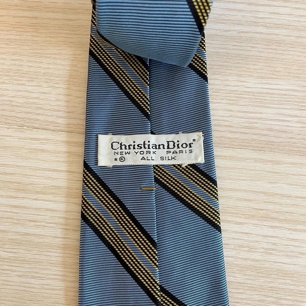 Dior classic christian